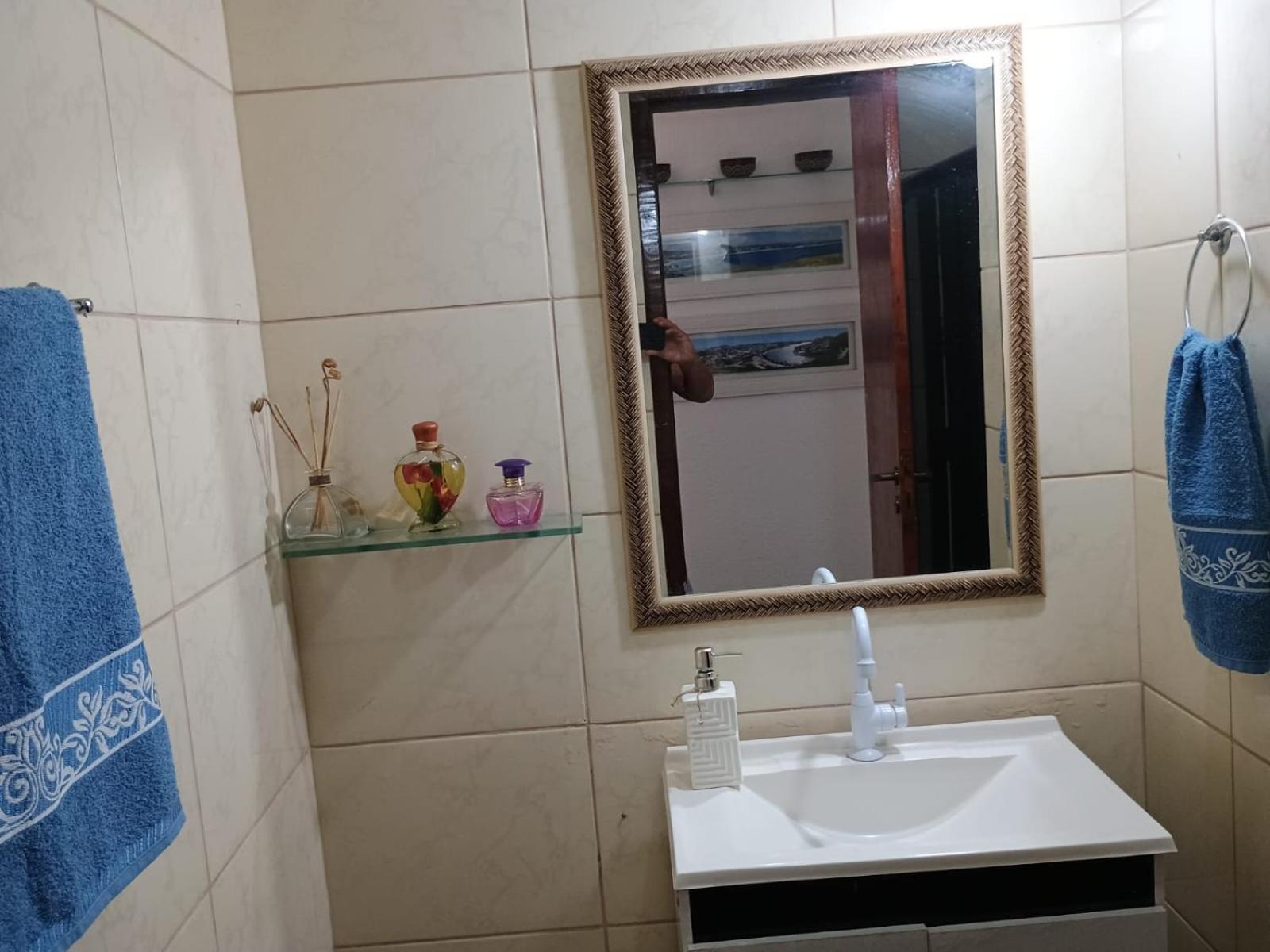 Apartamento Charmoso Em Frente A Praia Em Cabo Frio Esterno foto